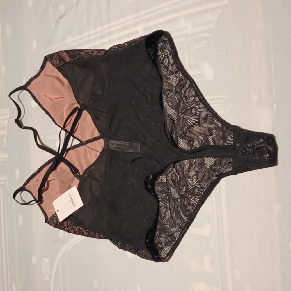 Auden Black and Rose Gold  Lace Chemise - Picture 3 of 8